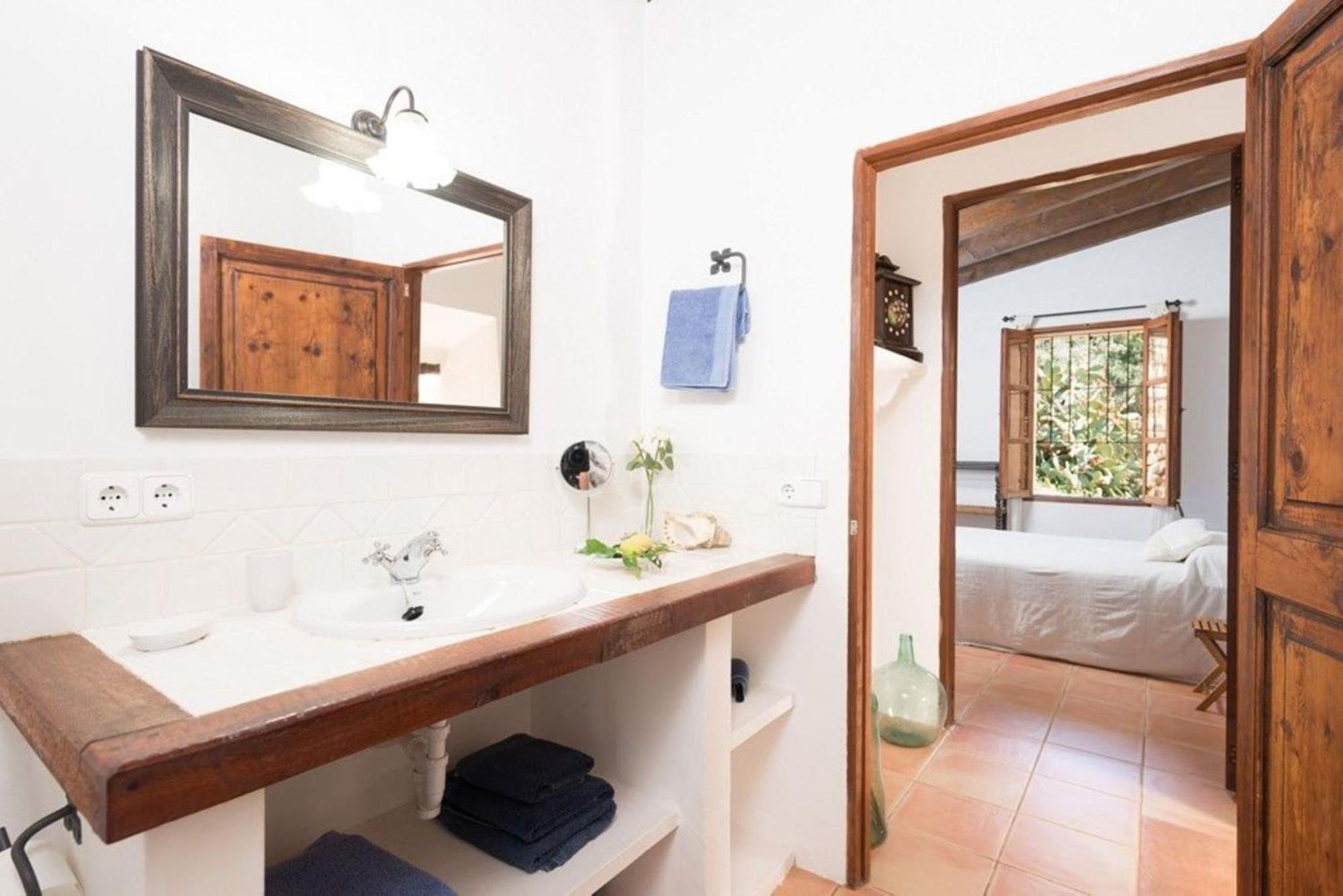 Casita De Montana Cerca Del Mar Guest House ฟอร์นาลุทซ์ ภายนอก รูปภาพ